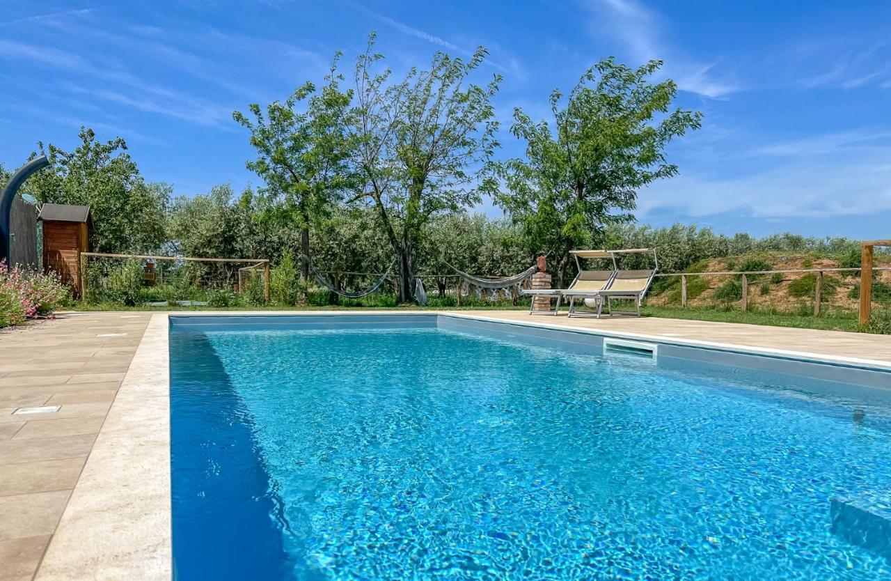 Agriturismo Al Girasole Сан Донато Екстериор снимка